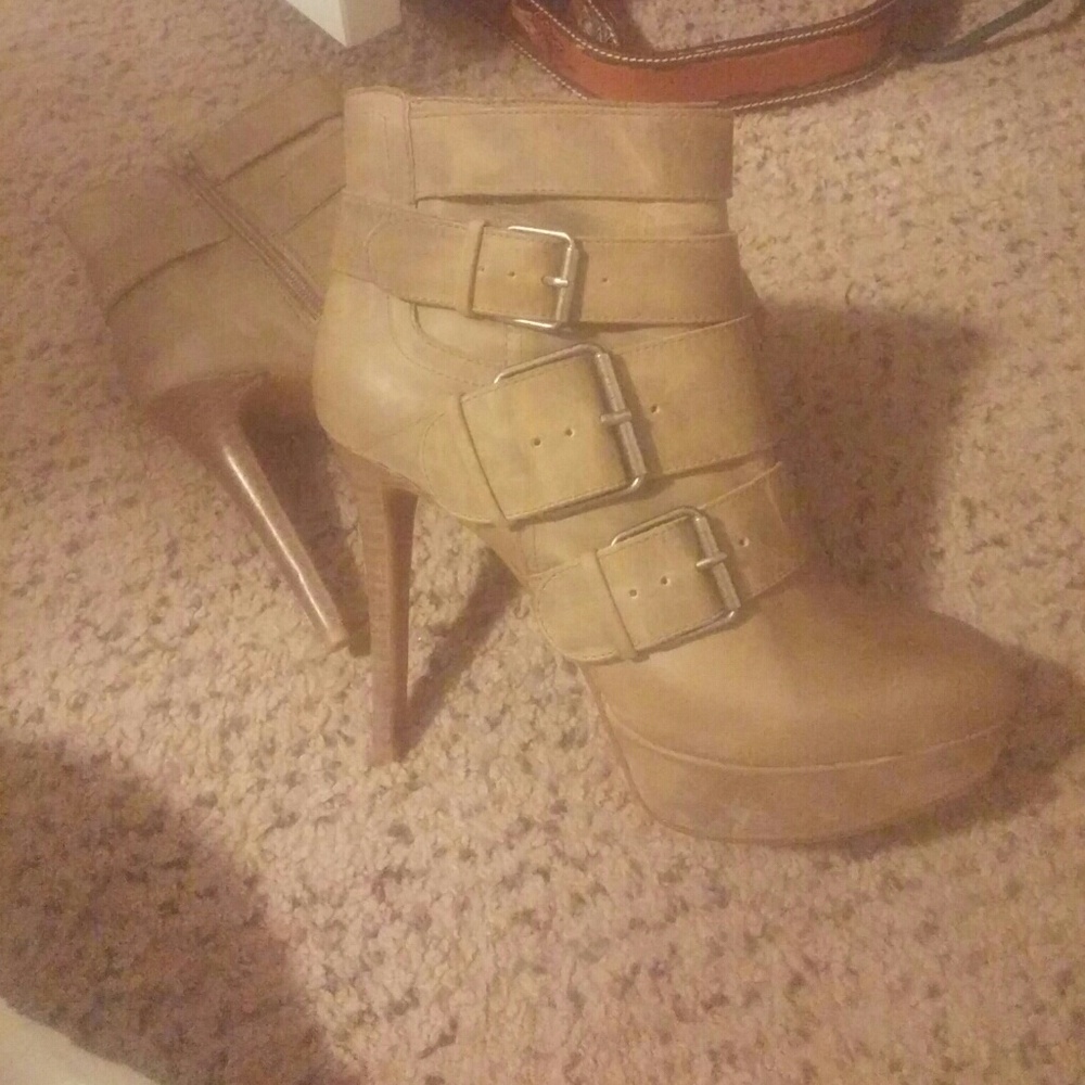 Shoes 🍄